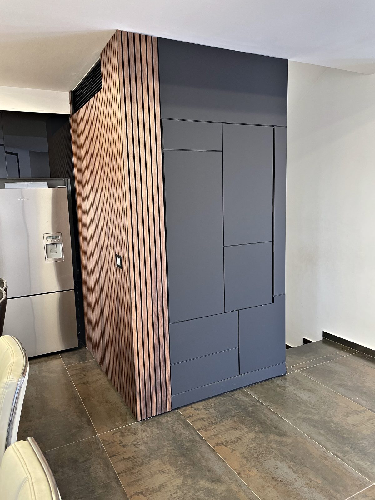 ארונות בהתאמה אישית בראשון לציון – עבודה של Frenkel Walls